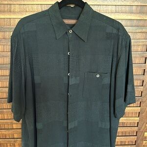 Tori Richards silk medium shirt